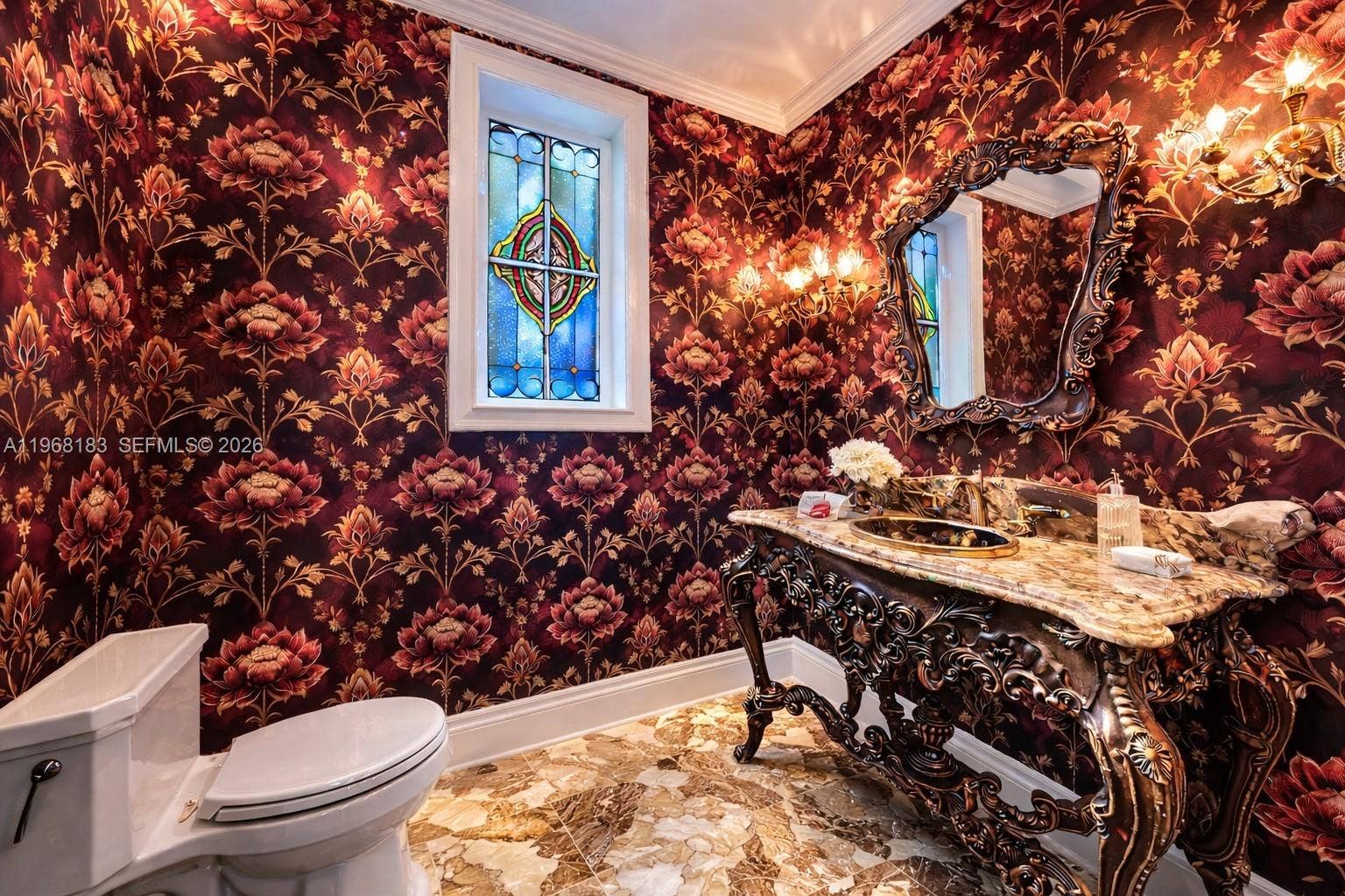 628 Coral Way, Fort Lauderdale, FL 33301 Powder Room