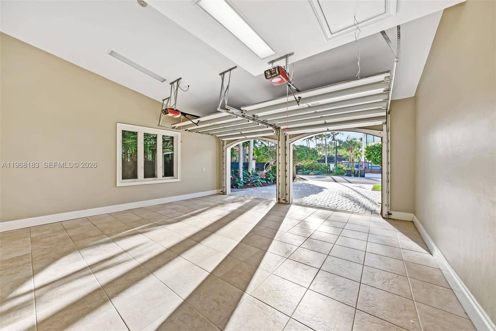 628 Coral Way, Fort Lauderdale, FL 33301 Photo 47