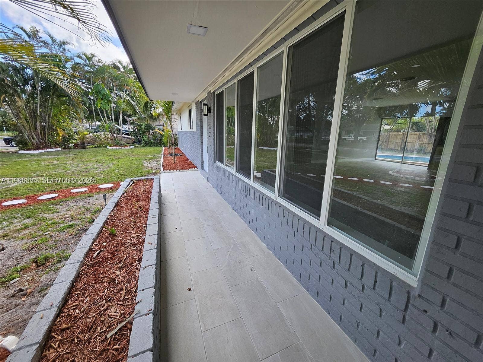 221 SW 53rd Avenue, Plantation, FL 33317 Photo 4