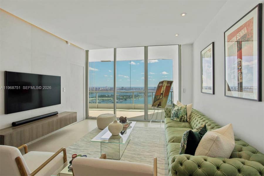Property photo for 900 Biscayne Boulevard, #4307, Miami, FL