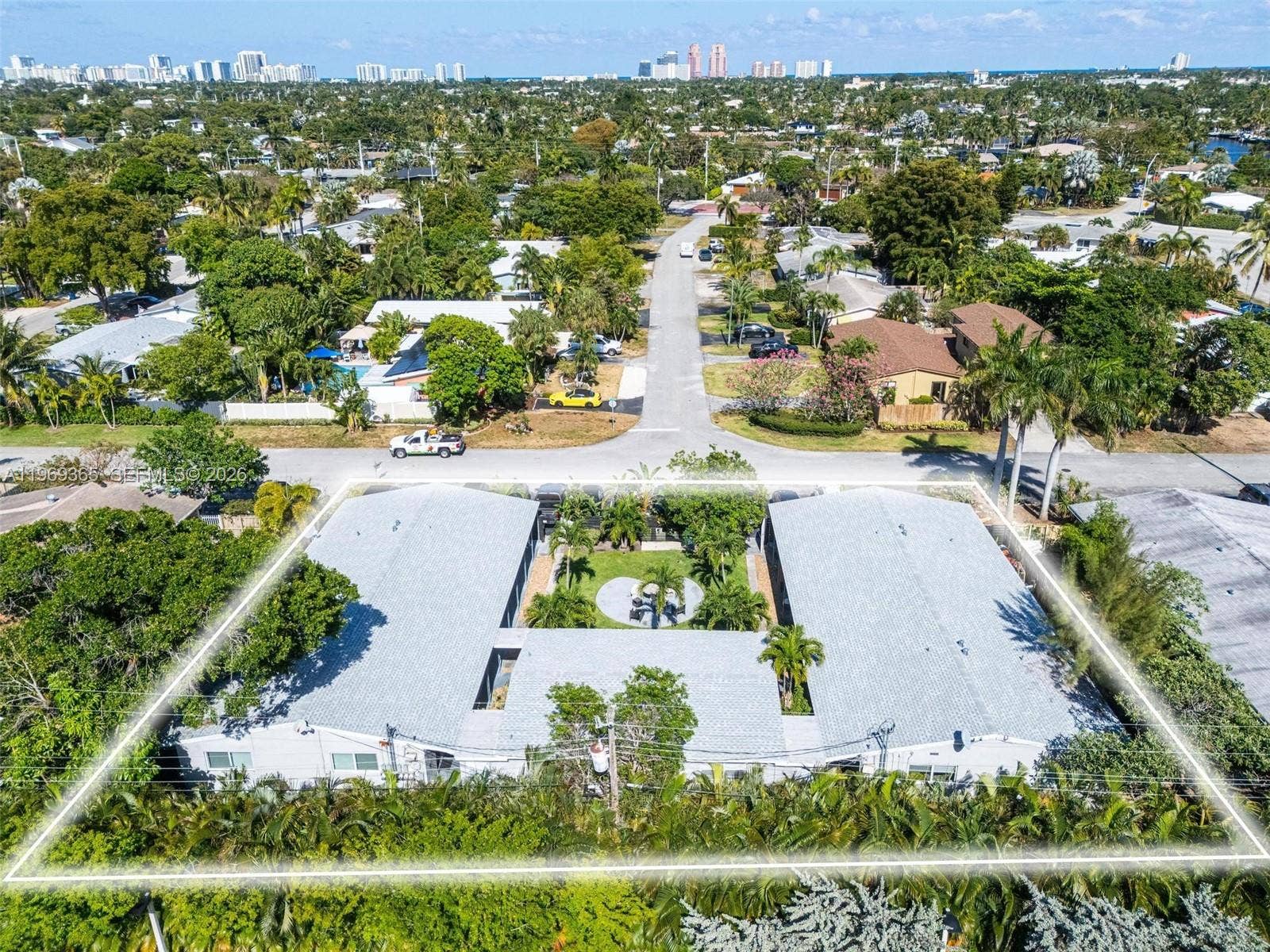 2201 NE 14th Avenue, Wilton Manors, FL 33305 Photo 1