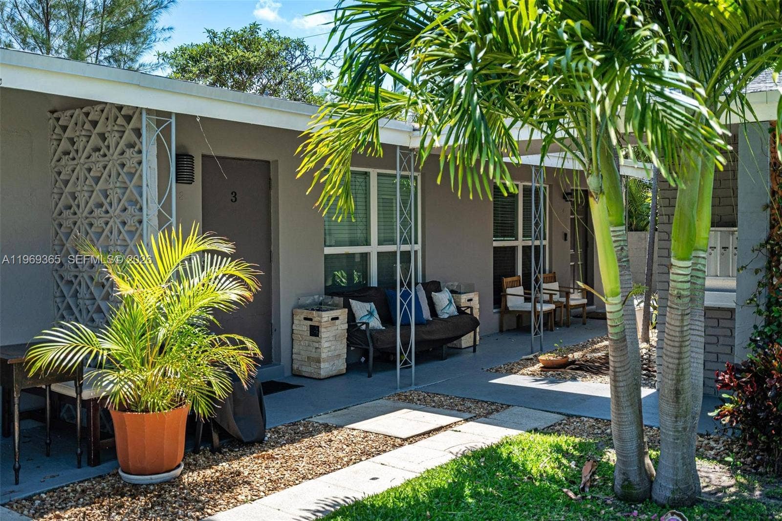 2201 NE 14th Avenue, Wilton Manors, FL 33305 Photo 8