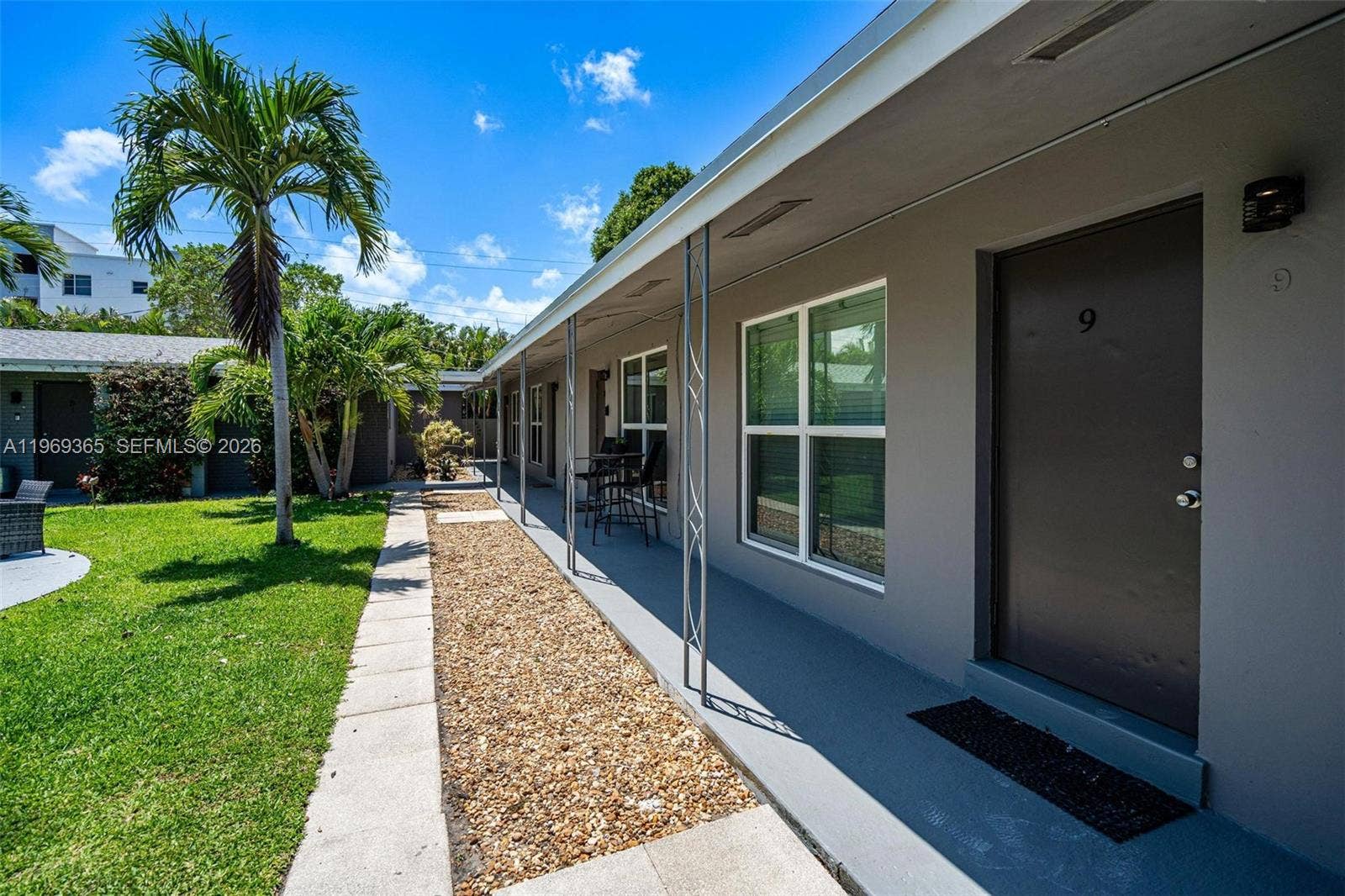 2201 NE 14th Avenue, Wilton Manors, FL 33305 Photo 4