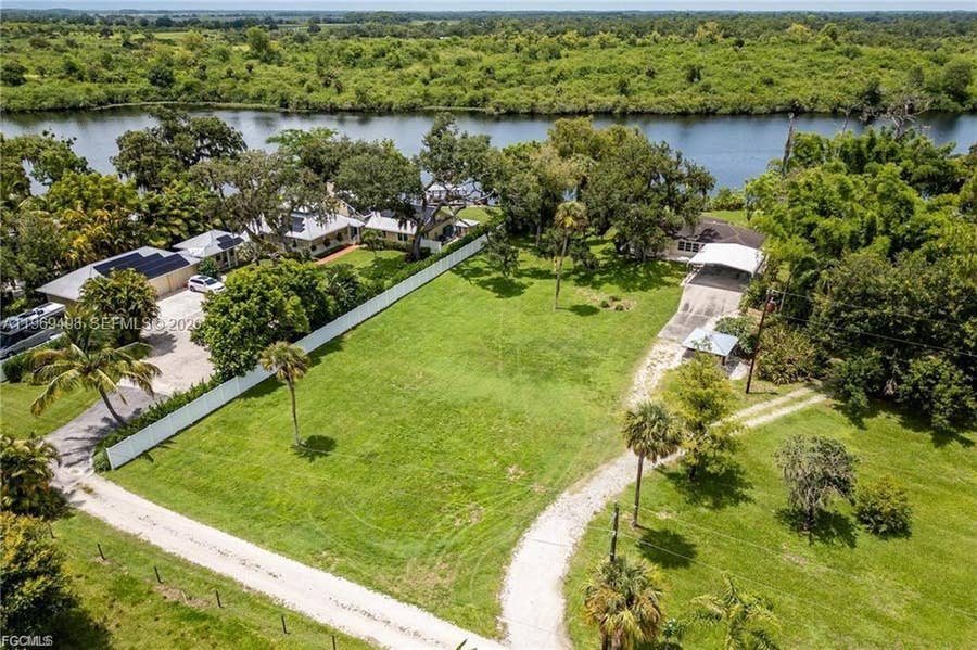 Property photo for 2030 Ft Denaud Road, Labelle, FL