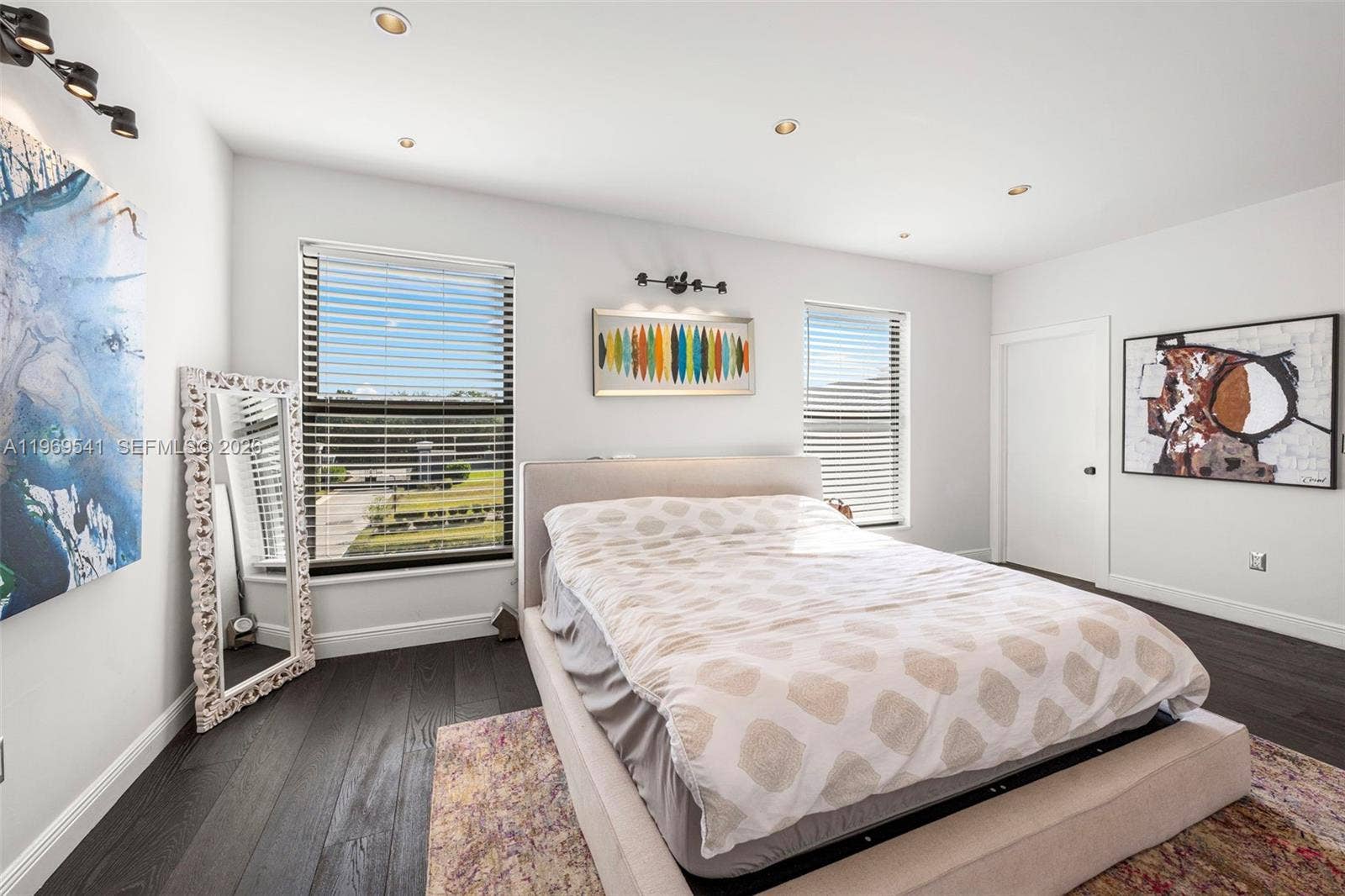 2625 SW 148th Avenue, Davie, FL 33331 2nd bedroom on the 2nd floor with full bath and closet.