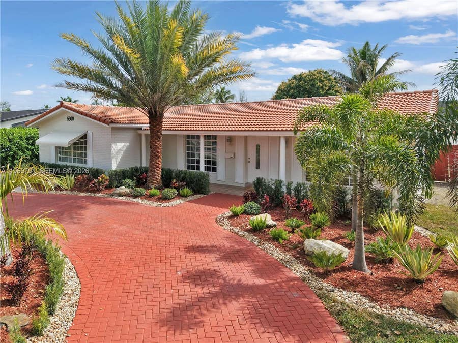 Property photo for 5300 Grant Street, Hollywood, FL