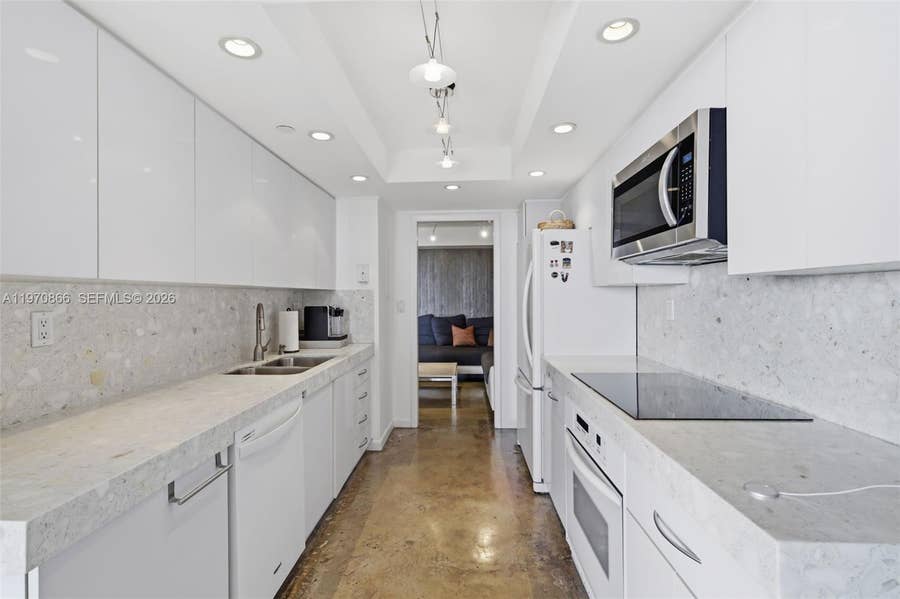 Property photo for 2000 Towerside Terrace, #1408, Miami, FL