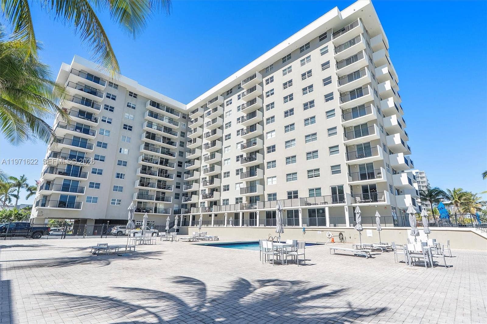 9273 Collins Avenue, #901, Surfside, Surfside, FL 33154 Photo 18