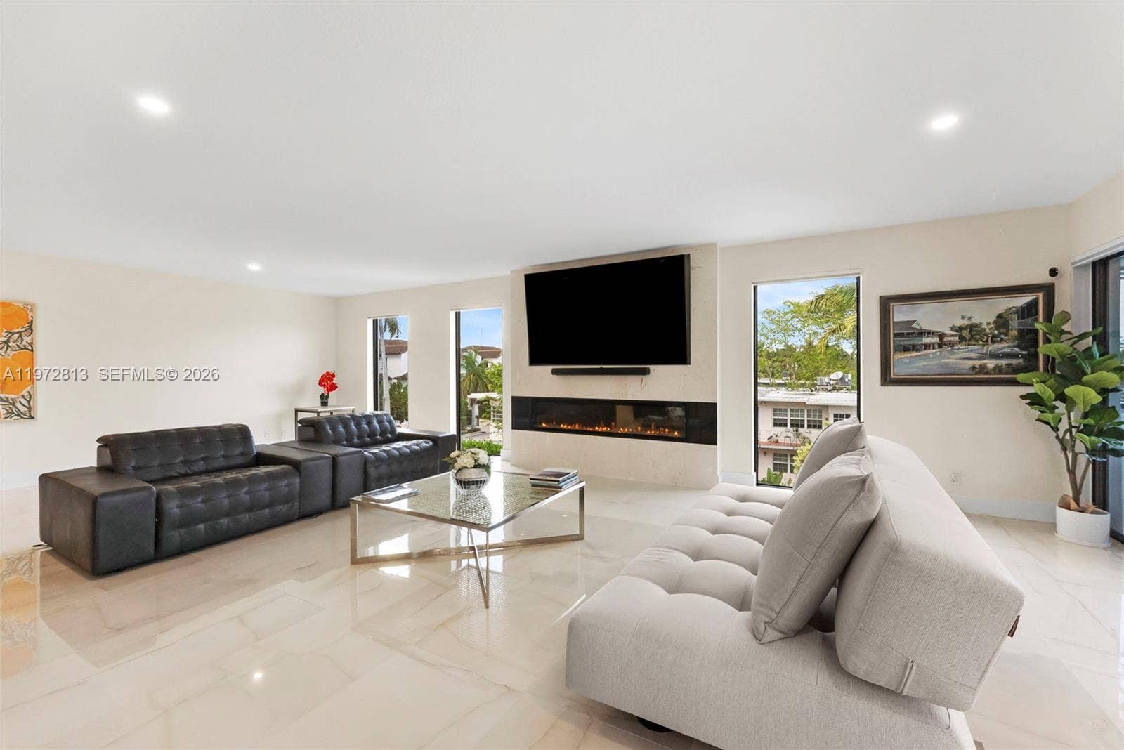 76 Isle Of Venice Drive, #H, Fort Lauderdale, FL 33301 Very Open LR w/gorgeous fireplace