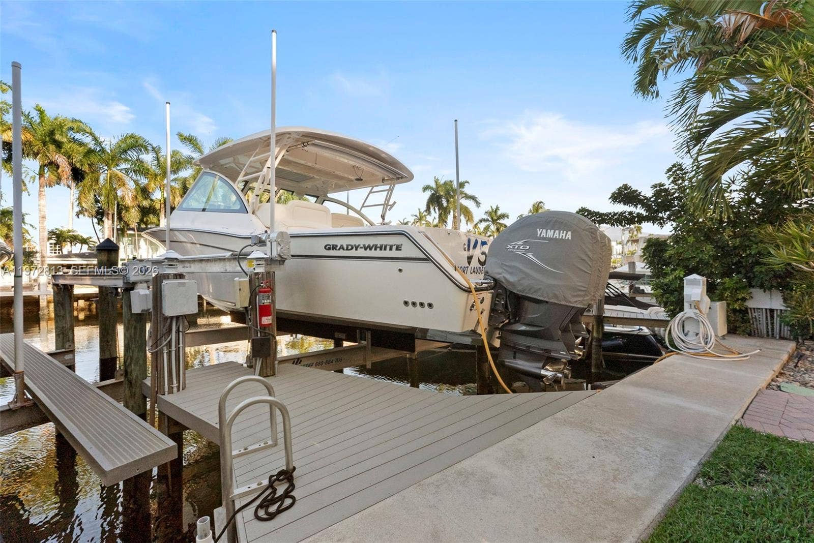 76 Isle Of Venice Drive, #H, Fort Lauderdale, FL 33301 Redone dock w/ new lift