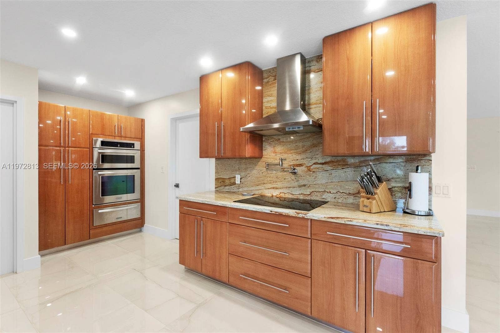 76 Isle Of Venice Drive, #H, Fort Lauderdale, FL 33301 Photo 9