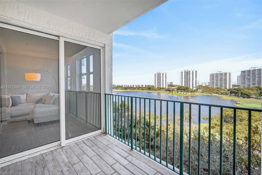 Property photo for 20000 E Country Club Drive, #714, Aventura, FL