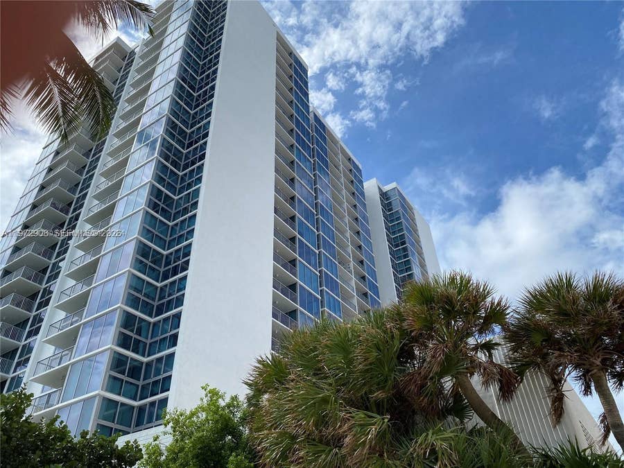 Property photo for 2655 Collins Avenue, #1404, Miami Beach, FL