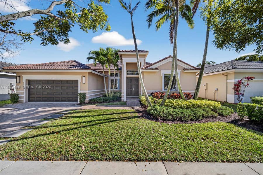 Property photo for 1623 Blue Jay Circle, Weston, FL
