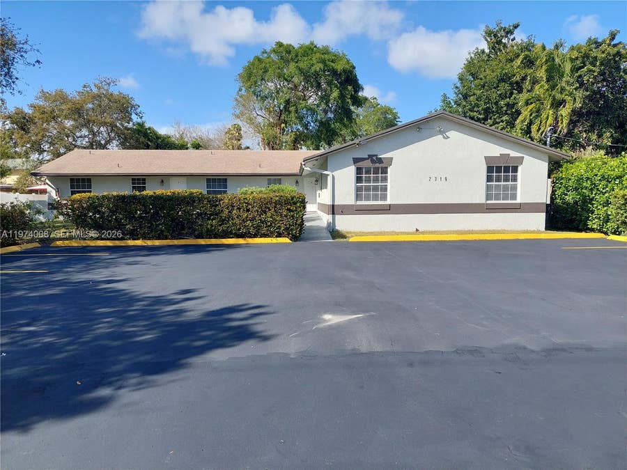 Property photo for 2319 S Johnson Street, #4, Hollywood, FL