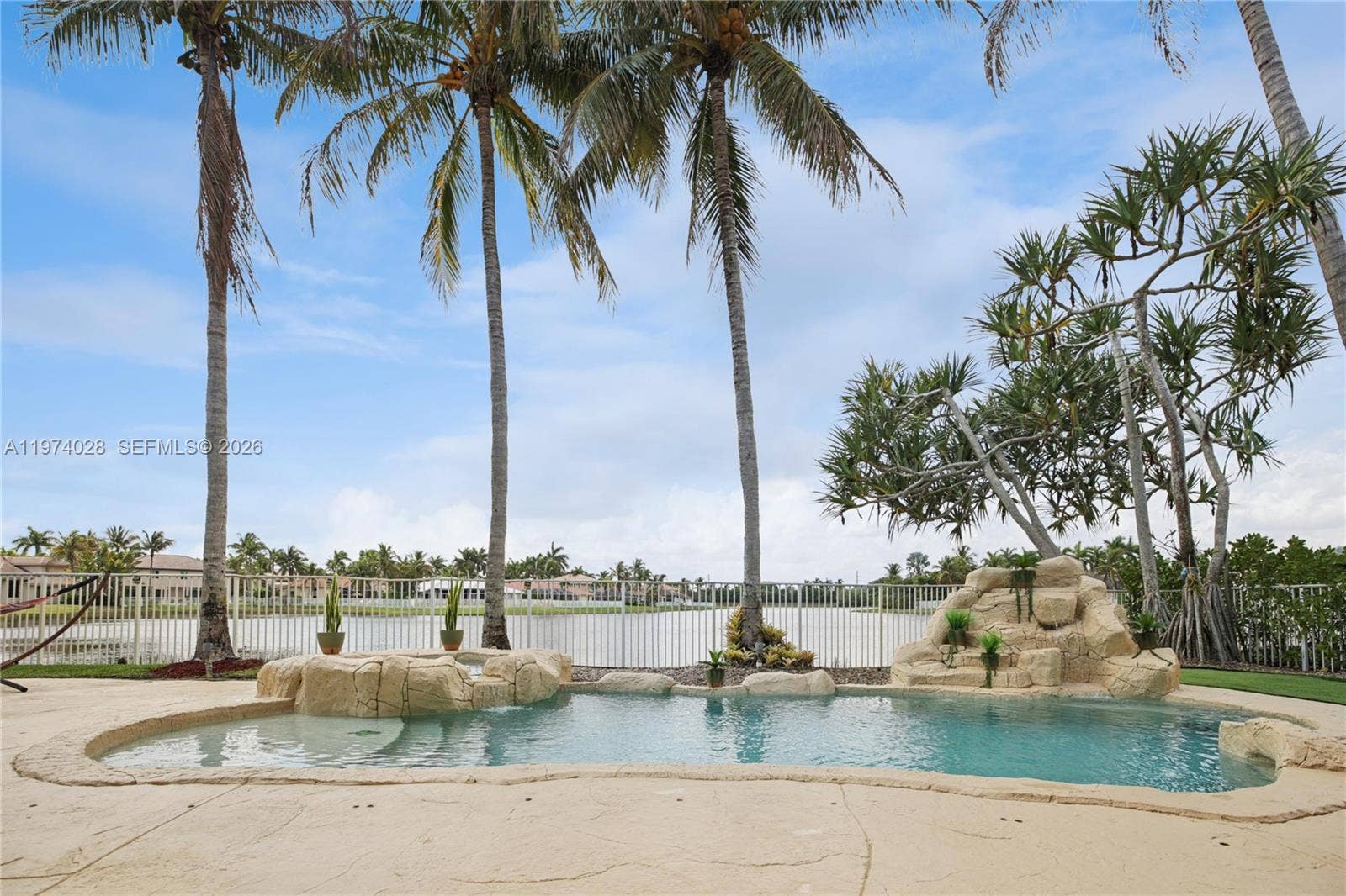 1537 Victoria Isle Way, Weston, FL 33327 Photo 7