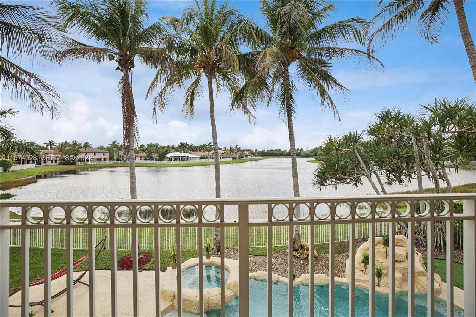 1537 Victoria Isle Way, Weston, FL 33327 Photo 6