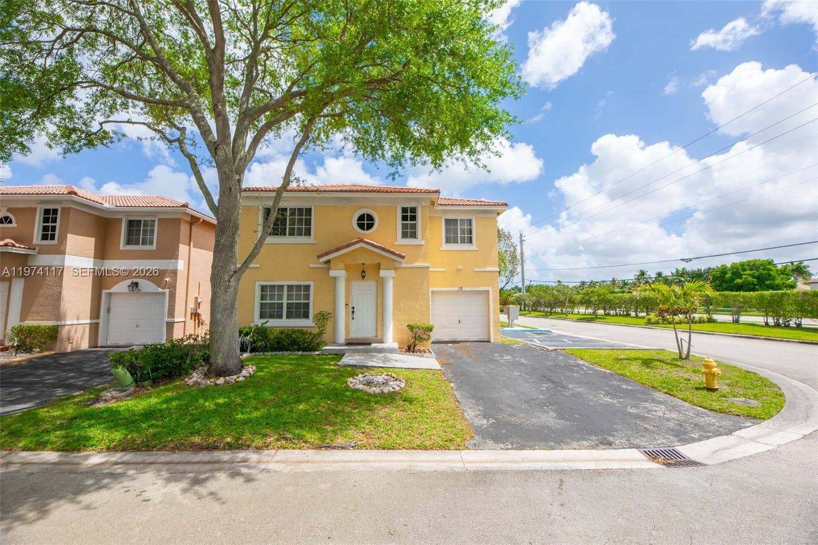 10 NW 110th Avenue, Plantation, FL 33324 Photo 1