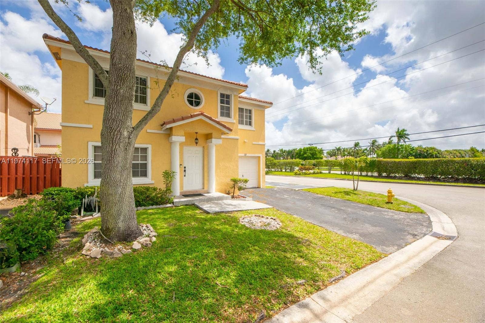 10 NW 110th Avenue, Plantation, FL 33324 Photo 6