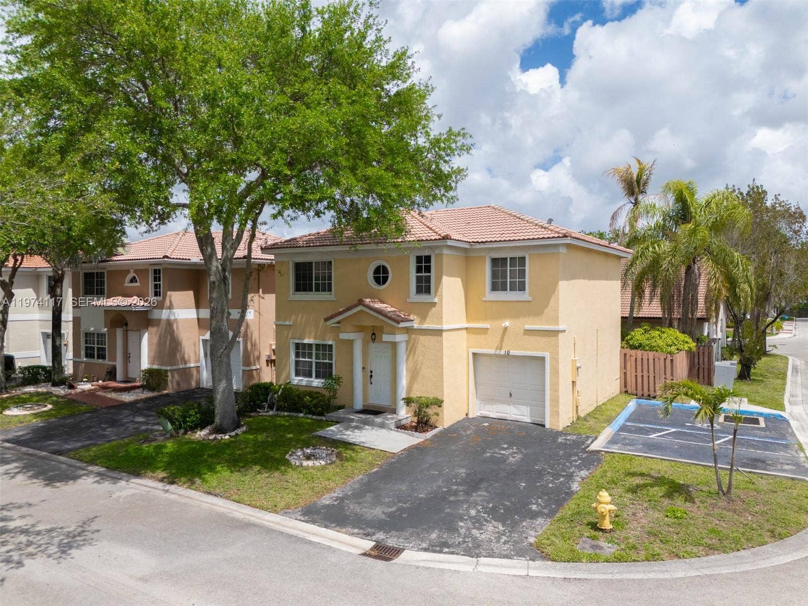 10 NW 110th Avenue, Plantation, FL 33324 Photo 5