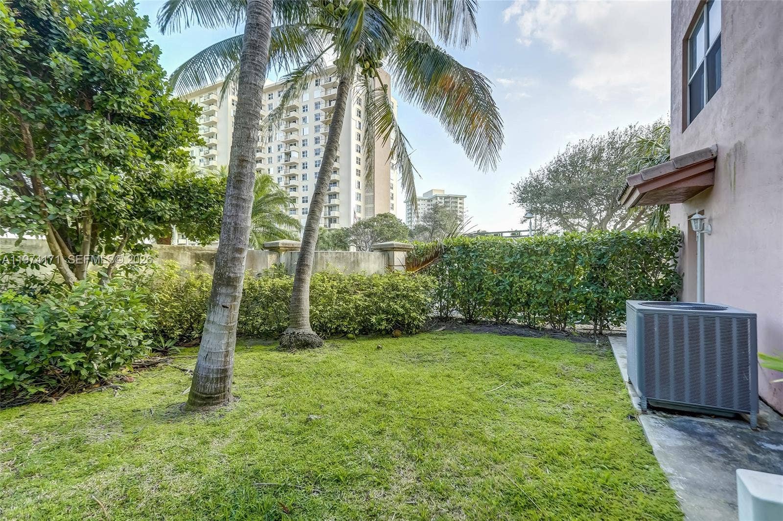 2039 Oceanwalk Terrace, #401, Lauderdale By The Sea, FL 33062 Photo 3