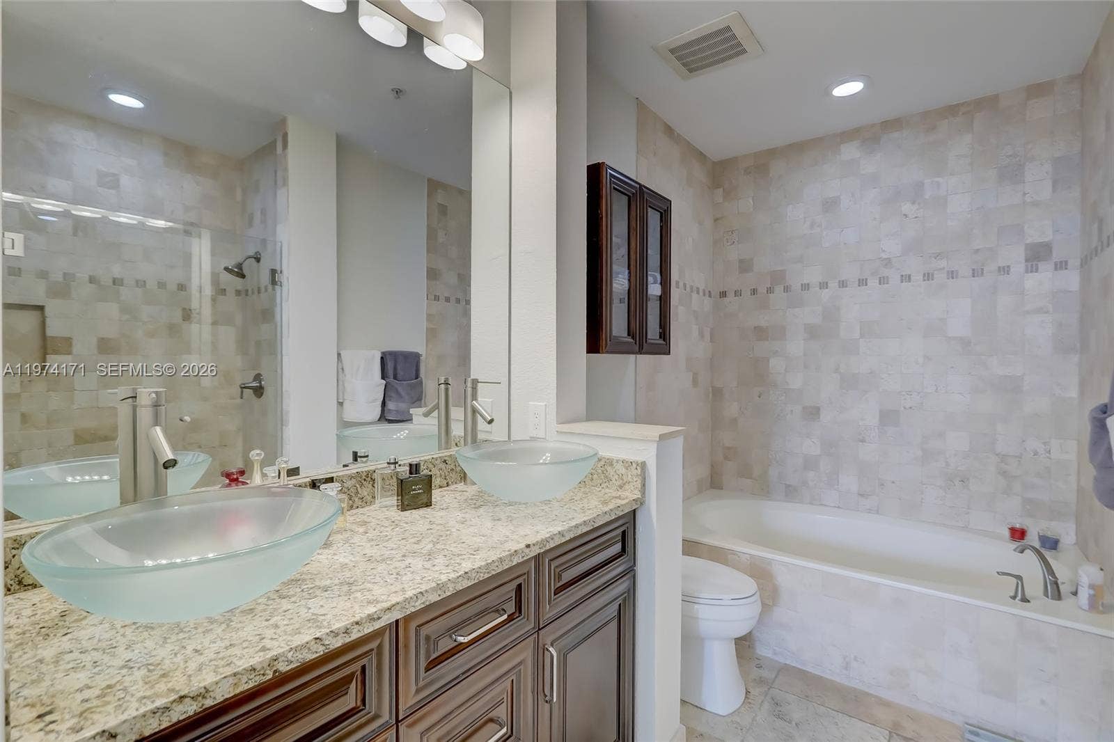 2039 Oceanwalk Terrace, #401, Lauderdale By The Sea, FL 33062 Photo 9