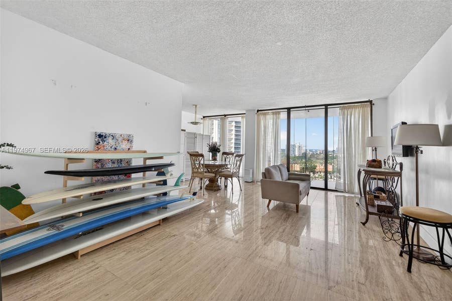 Property photo for 19355 Turnberry Way, #17C, Aventura, FL