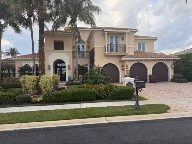 Property photo for 658 Hermitage Circle, Palm Beach Gardens, FL