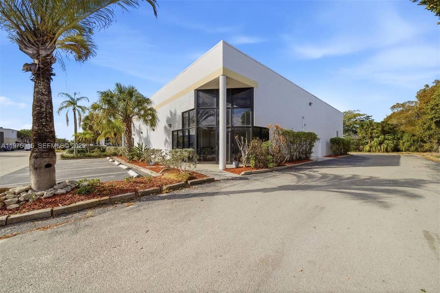 Property photo for 2891 NW 22nd Terrace, Pompano Beach, FL