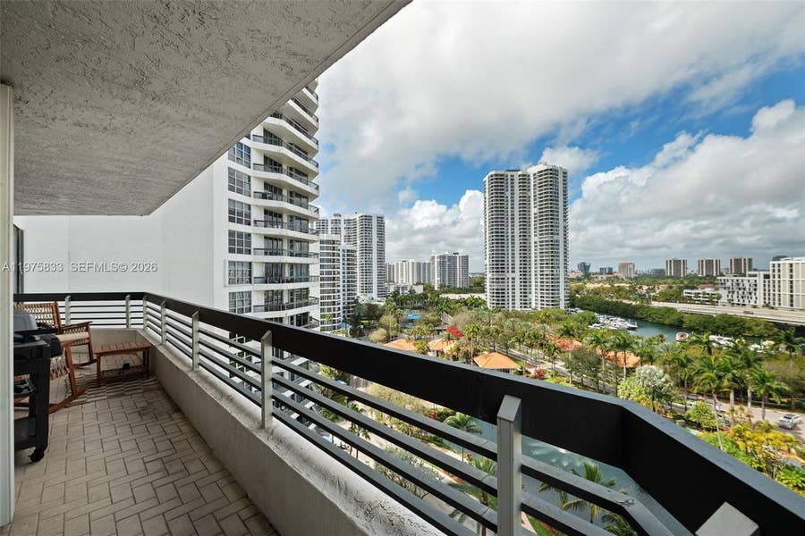 Property photo for 19101 NE 36th Court, #1407, Aventura, FL