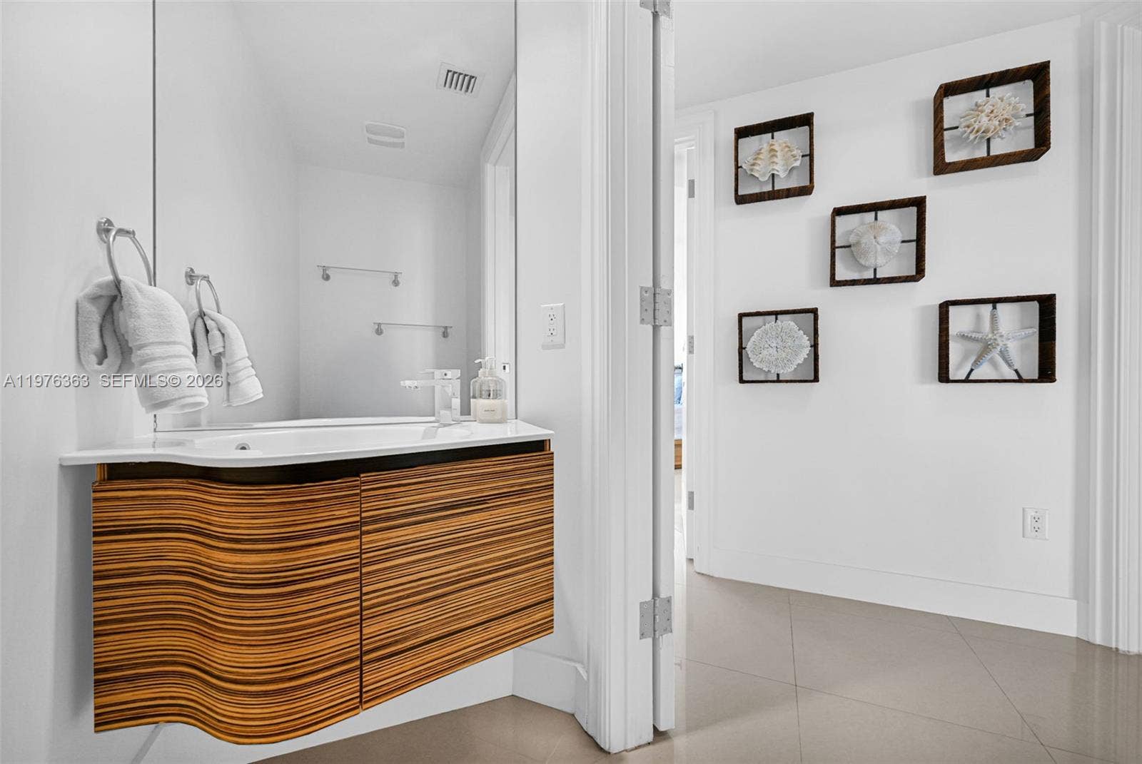 2700 N Ocean Drive, #902B, Singer Island, FL 33404 Photo 38