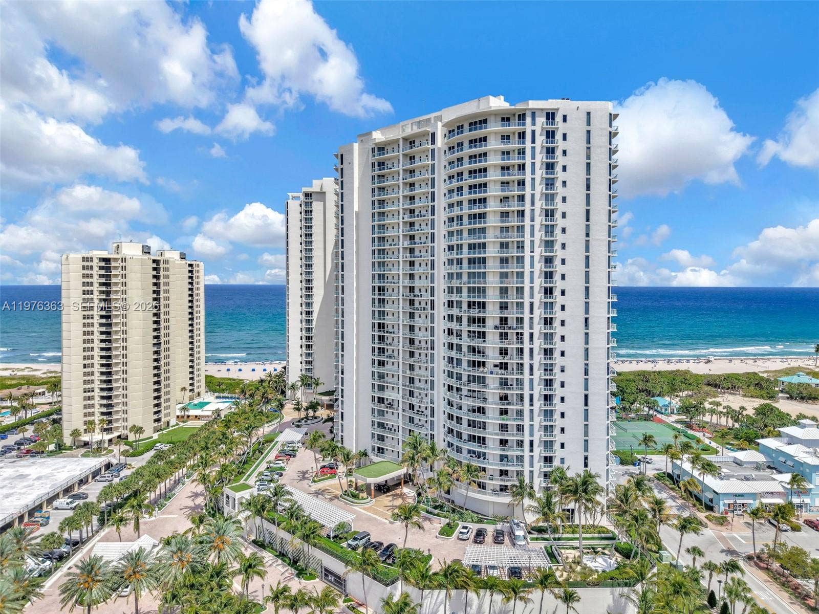 2700 N Ocean Drive, #902B, Singer Island, FL 33404 Photo 4