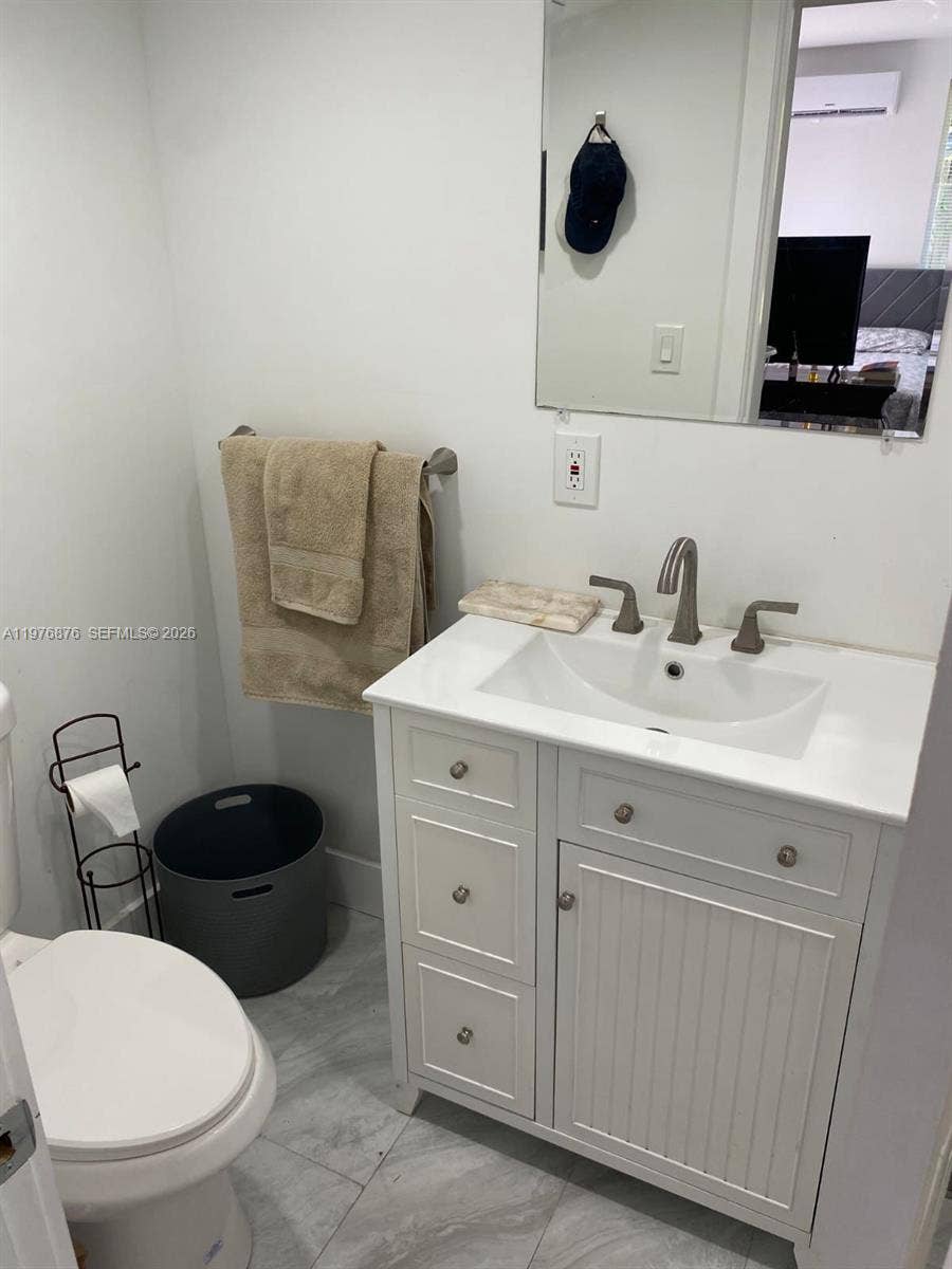 5710 Douglas Street, Hollywood, FL 33021 Photo 16