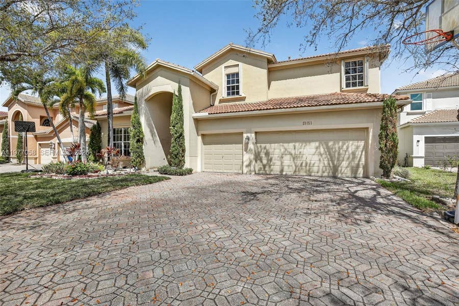 Property photo for 19151 N Hibiscus Street, Weston, FL