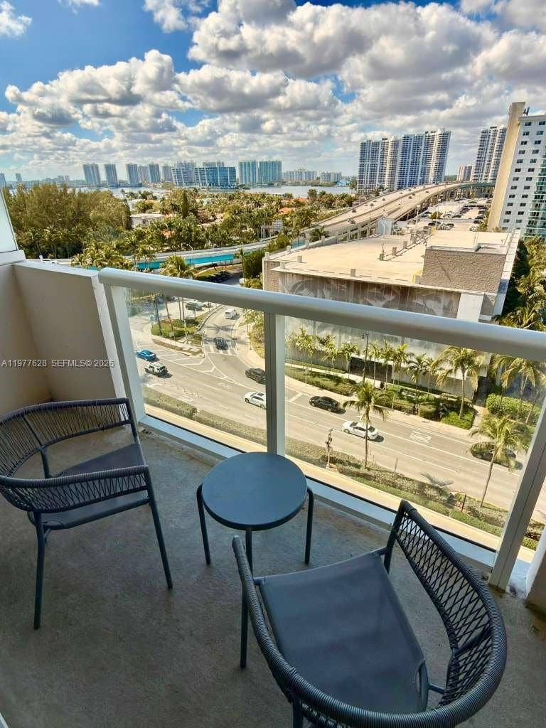 Property photo for 19201 Collins Avenue, #933, Sunny Isles Beach, FL