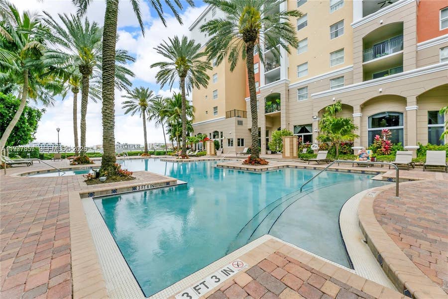 Property photo for 17100 N Bay Road, #1810, Sunny Isles Beach, FL