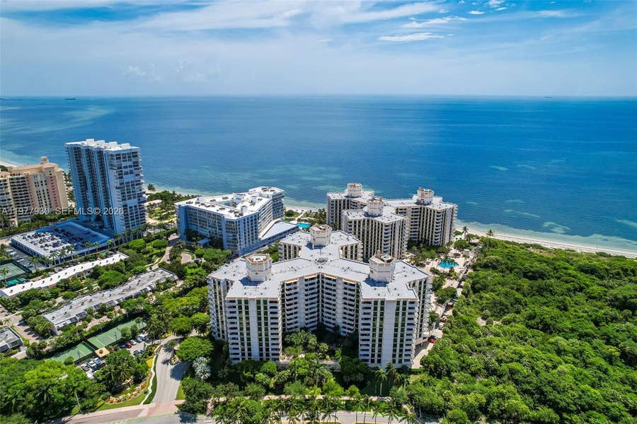 Property photo for 1121 Crandon Boulevard, #E1203, Key Biscayne, FL