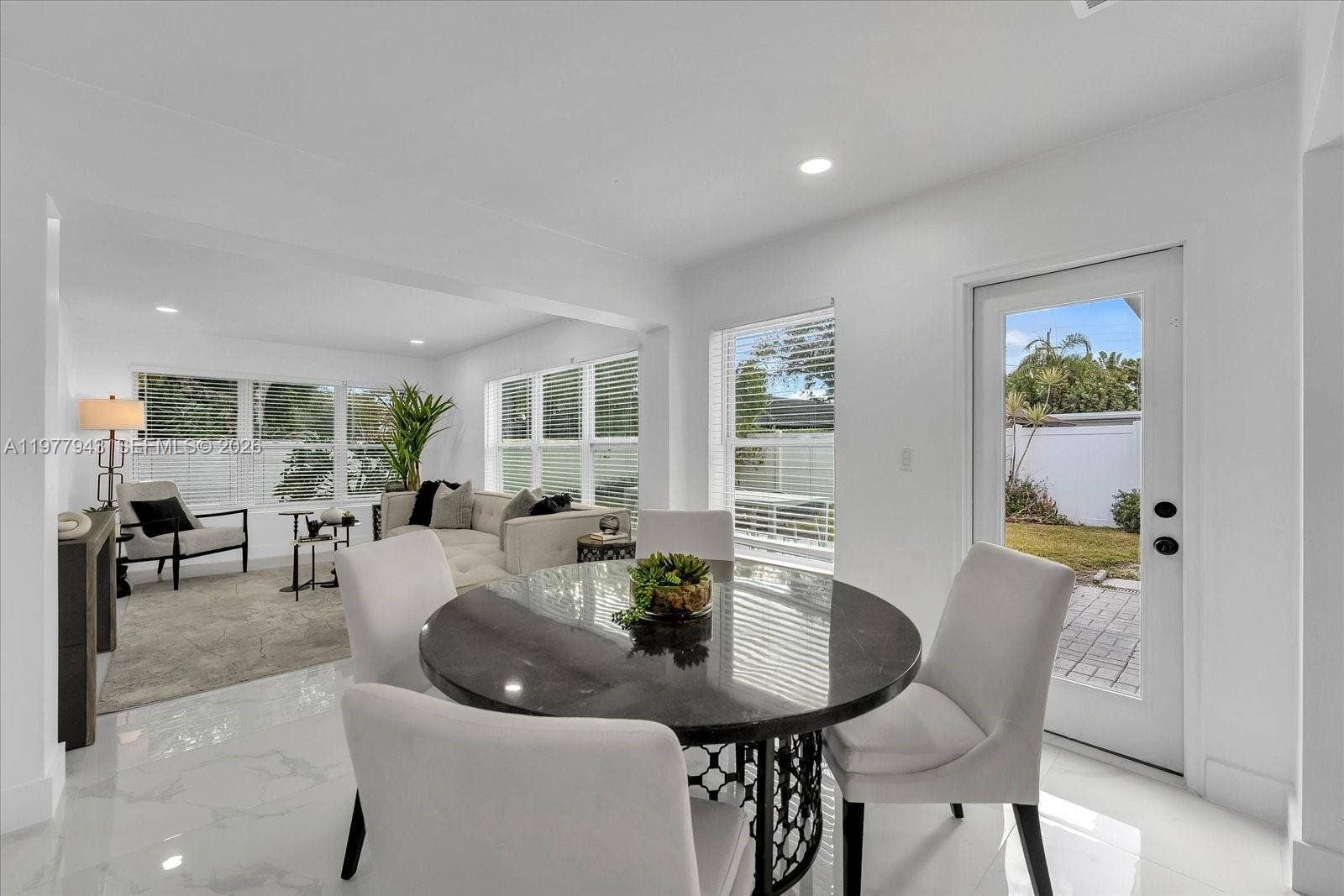 20 NE 29th Street, Wilton Manors, FL 33334 Photo 8