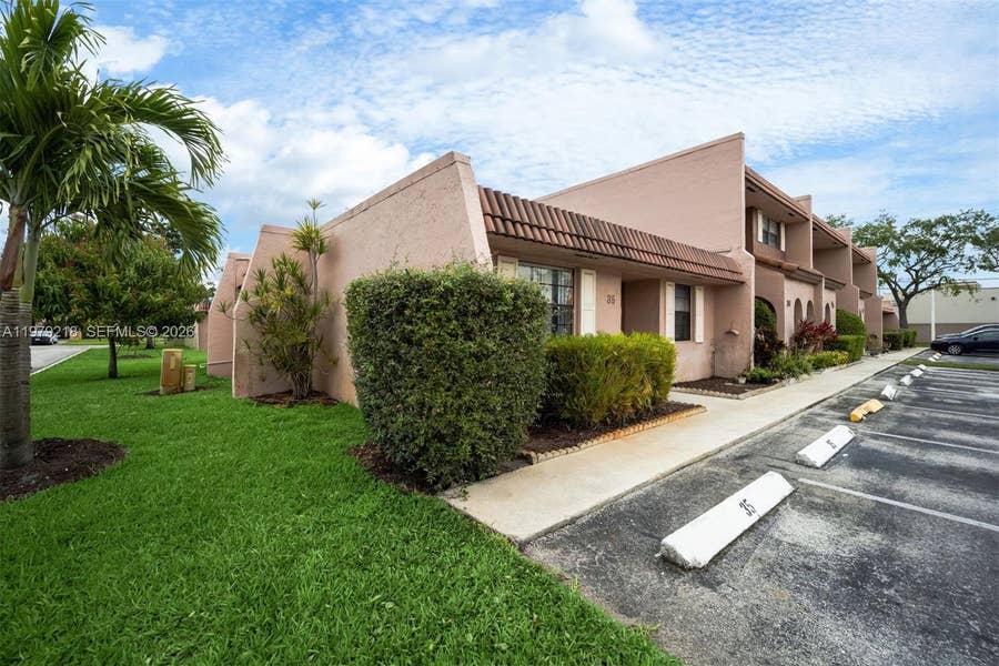 Property photo for 35 Cortez Way, #1-43, Davie, FL
