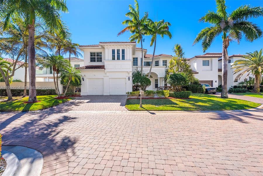 Property photo for 822 Meridian Lane, Hollywood, FL