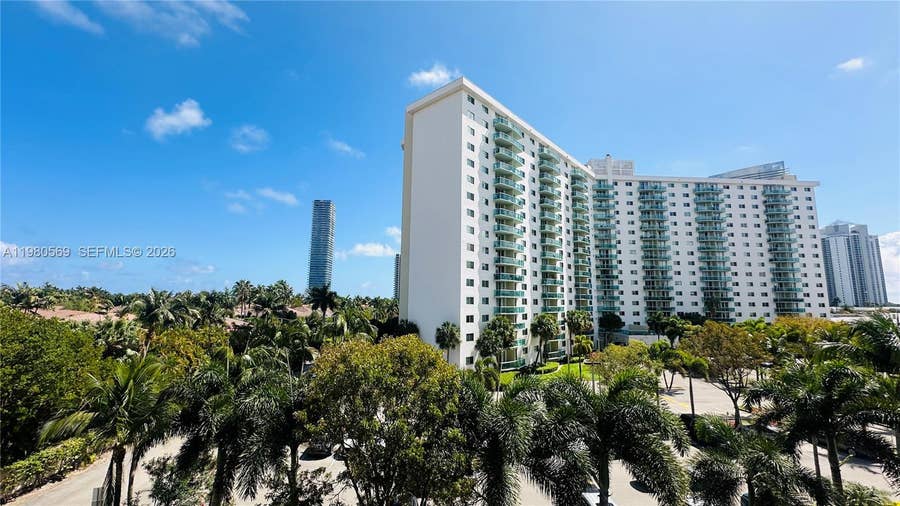 Property photo for 19390 Collins Avenue, #424, Sunny Isles Beach, FL