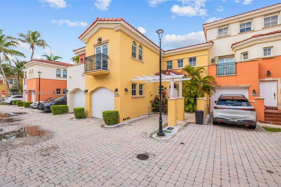 Property photo for 18450 NE 30th Place, Aventura, FL