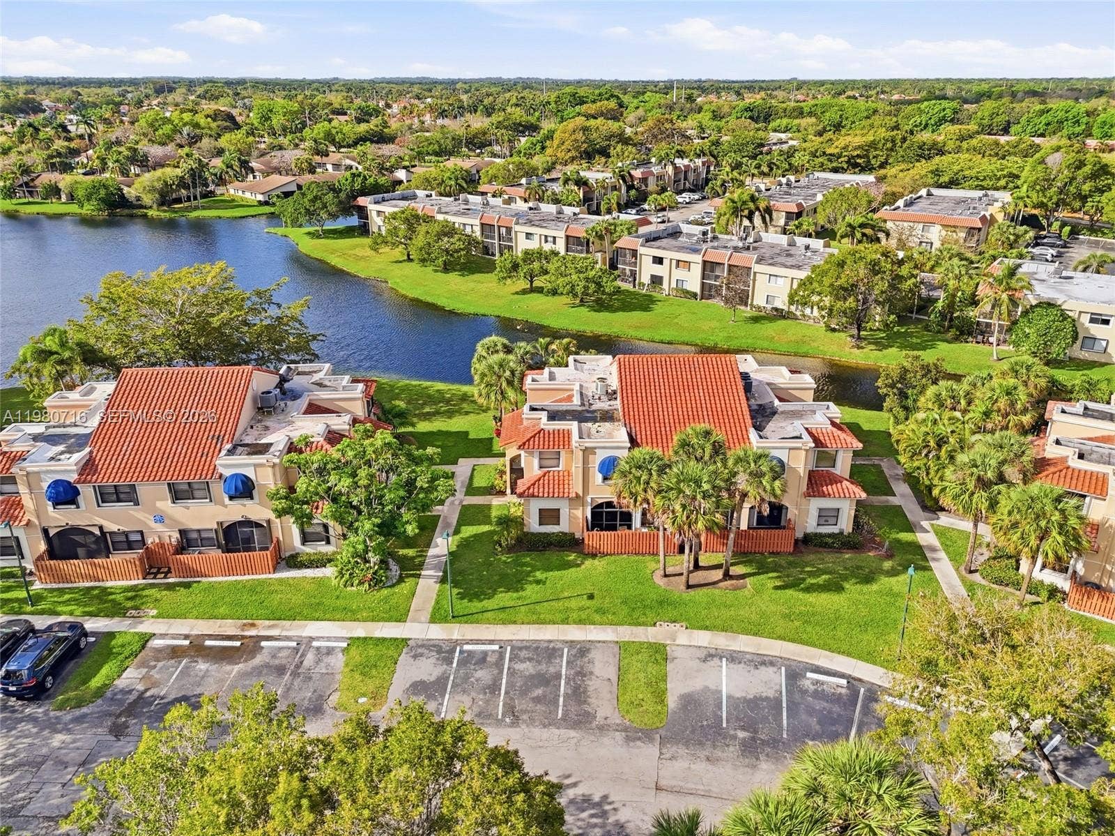 567 Racquet Club Road, #18, Weston, FL 33326 Photo 3