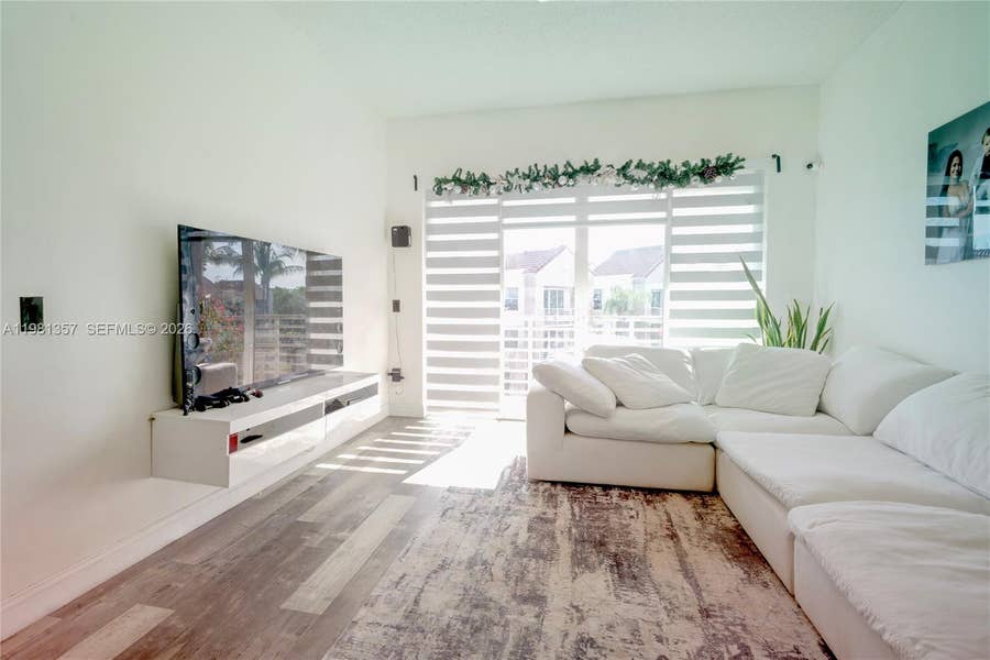 Property photo for 2721 Ocean Club Boulevard, #303, Hollywood, FL