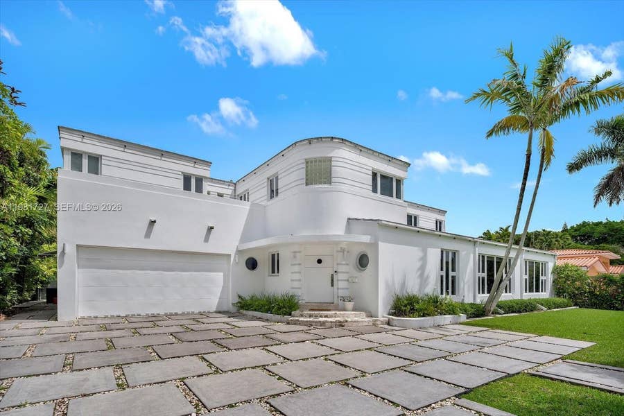Property photo for 1021 N Greenway Drive, Coral Gables, FL