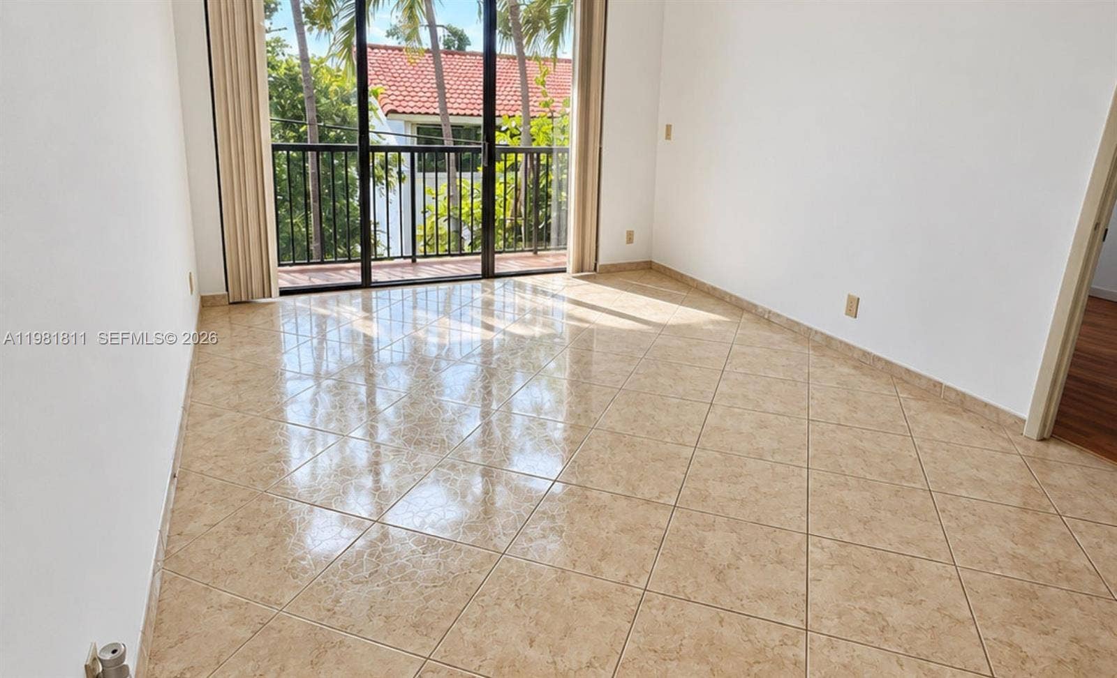 8816 Collins Avenue, #105, Surfside, FL 33154 Photo 20