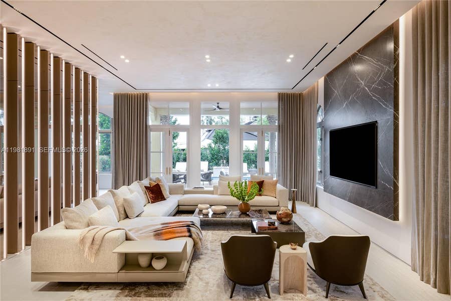 Property photo for 1522 Island Boulevard, Aventura, FL
