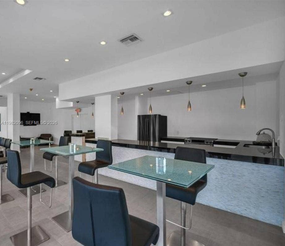 2841 N Ocean Boulevard, #1208, Fort Lauderdale, Fort Lauderdale, FL 33308 Photo 24