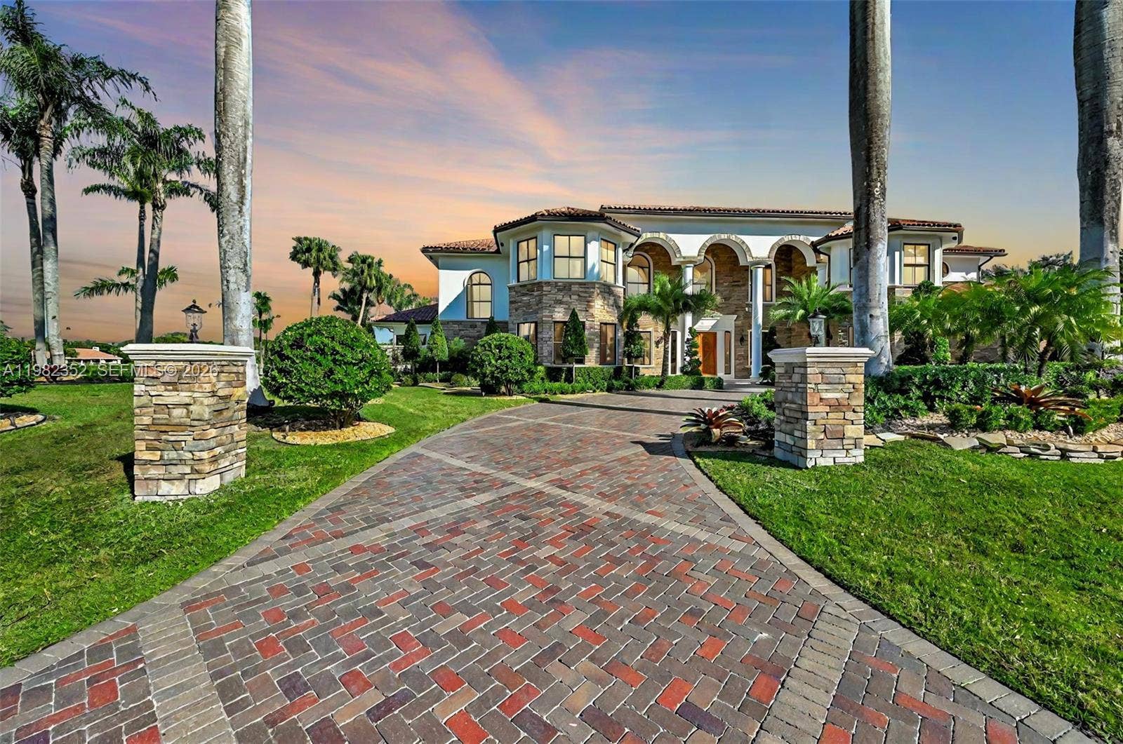 2905 Paddock Road, Weston, FL 33331 Photo 38