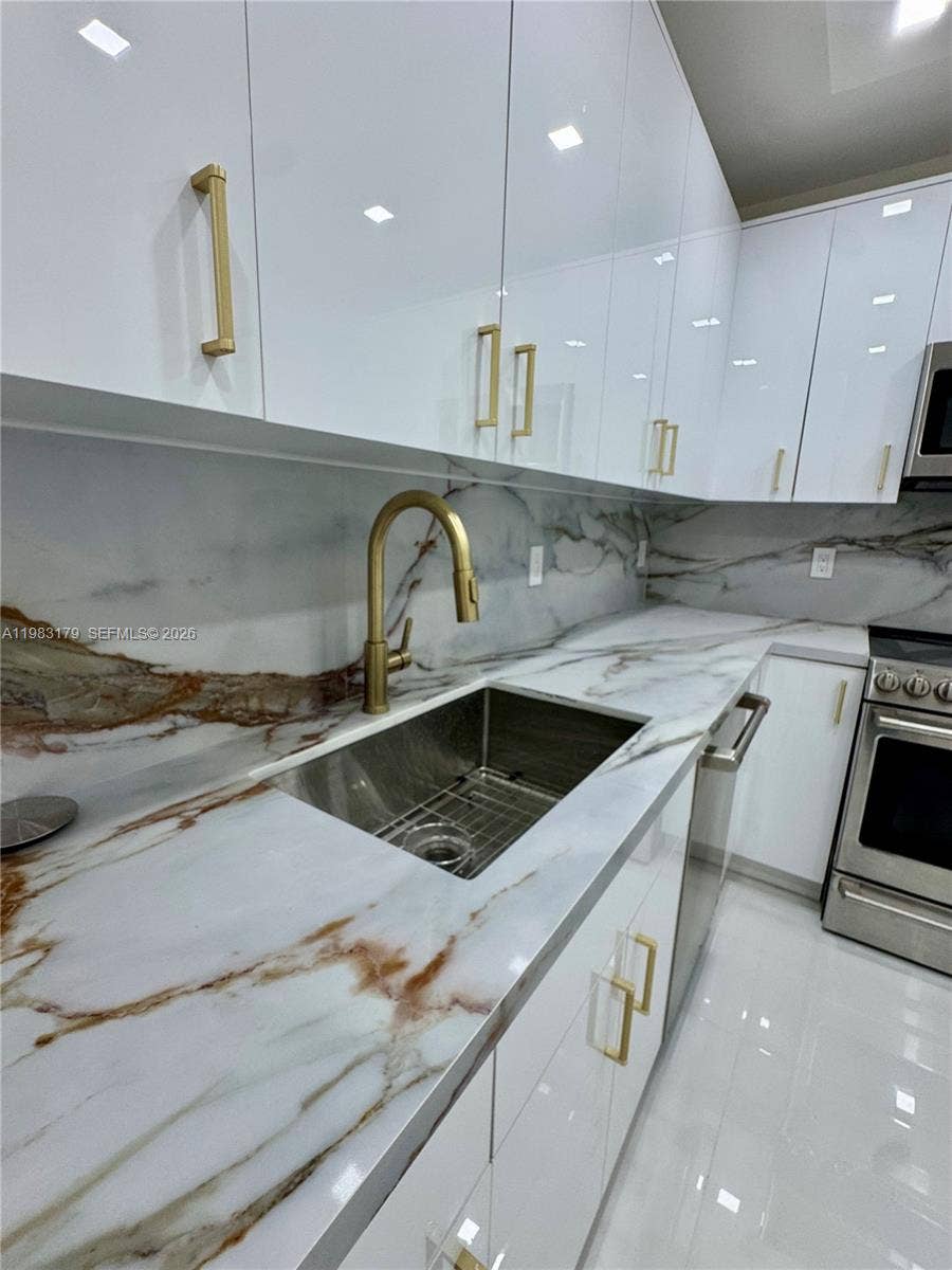 10185 Collins Avenue, #606, Bal Harbour, Bal Harbour, FL 33154 Photo 1